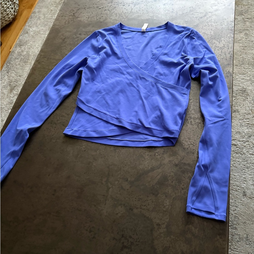 Athleta Vibrant Blue Long Sleeve Top